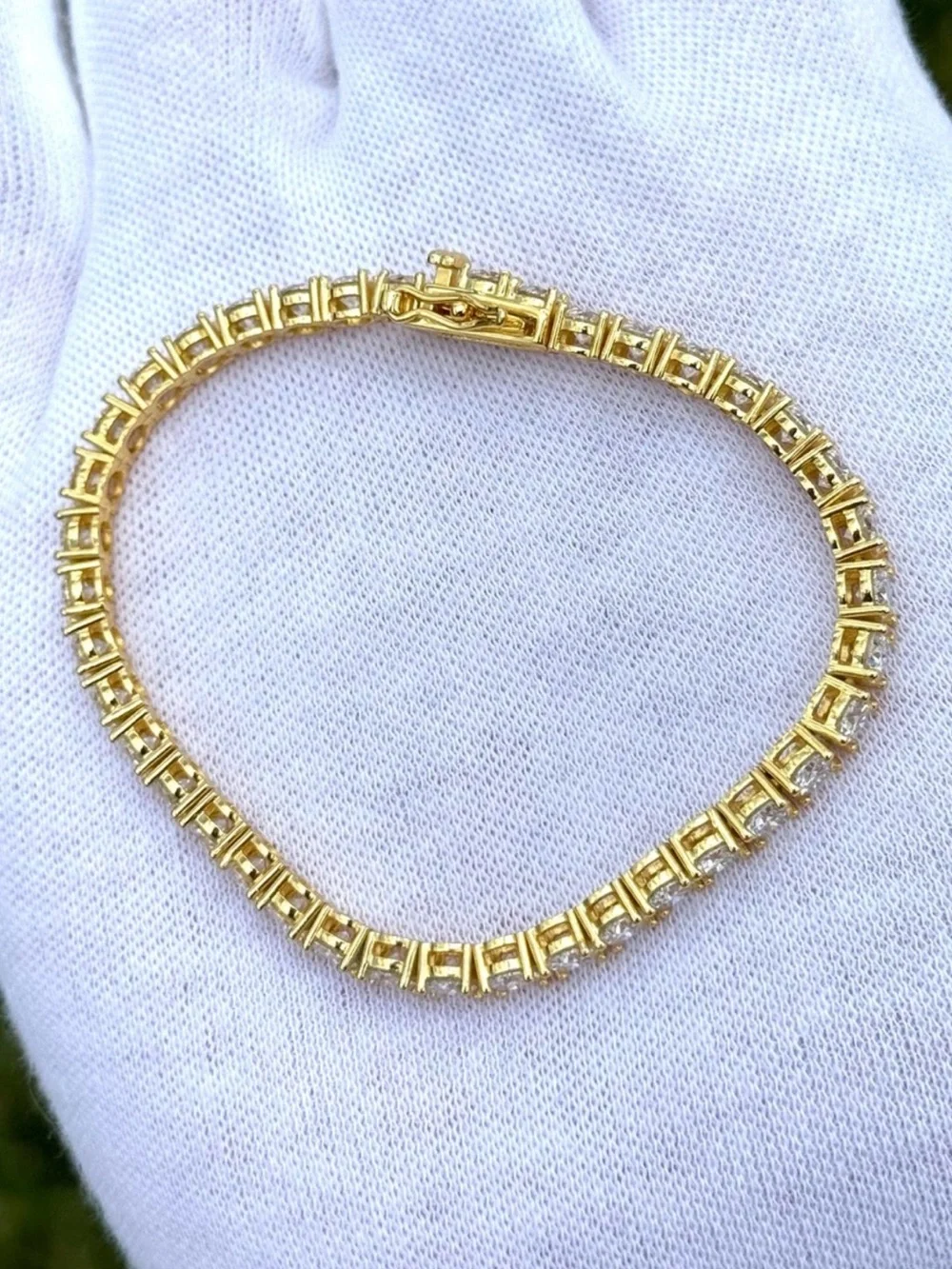 18K Gold Plated, 11.7CTW Moissanite Tennis Bracelet